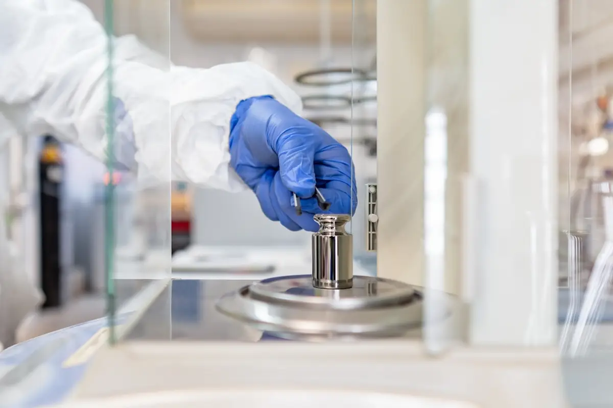 چرا کالیبراسیون به موقع برای شرکت‌های دارویی حیاتی است؟